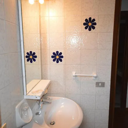 Апартаменты Casavacanze Zeus *