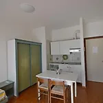 شقة Casavacanze Zeus